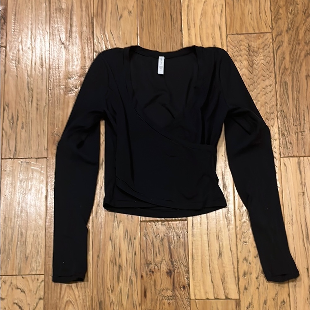 Athleta Black Fitted Long Sleeve Bodysuit